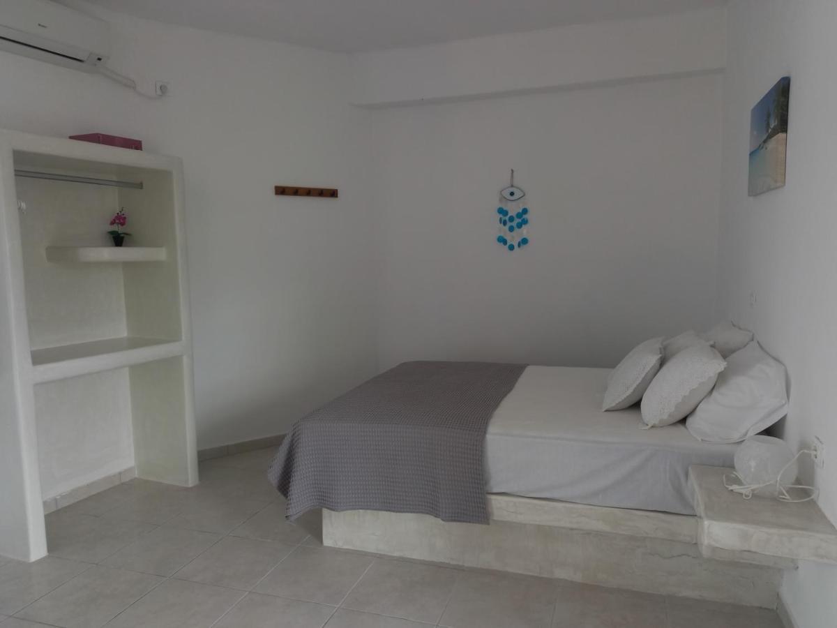 Marianna Studios Donoussa Bilik gambar