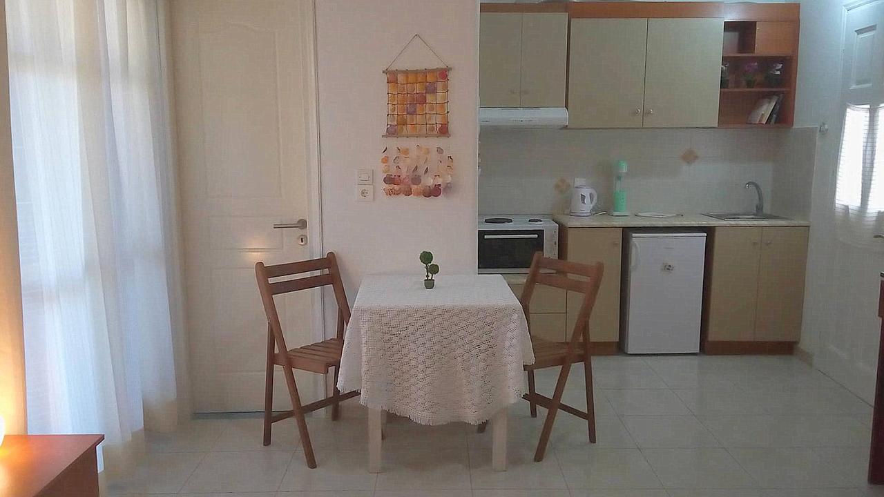 Marianna Studios Donoussa Luaran gambar